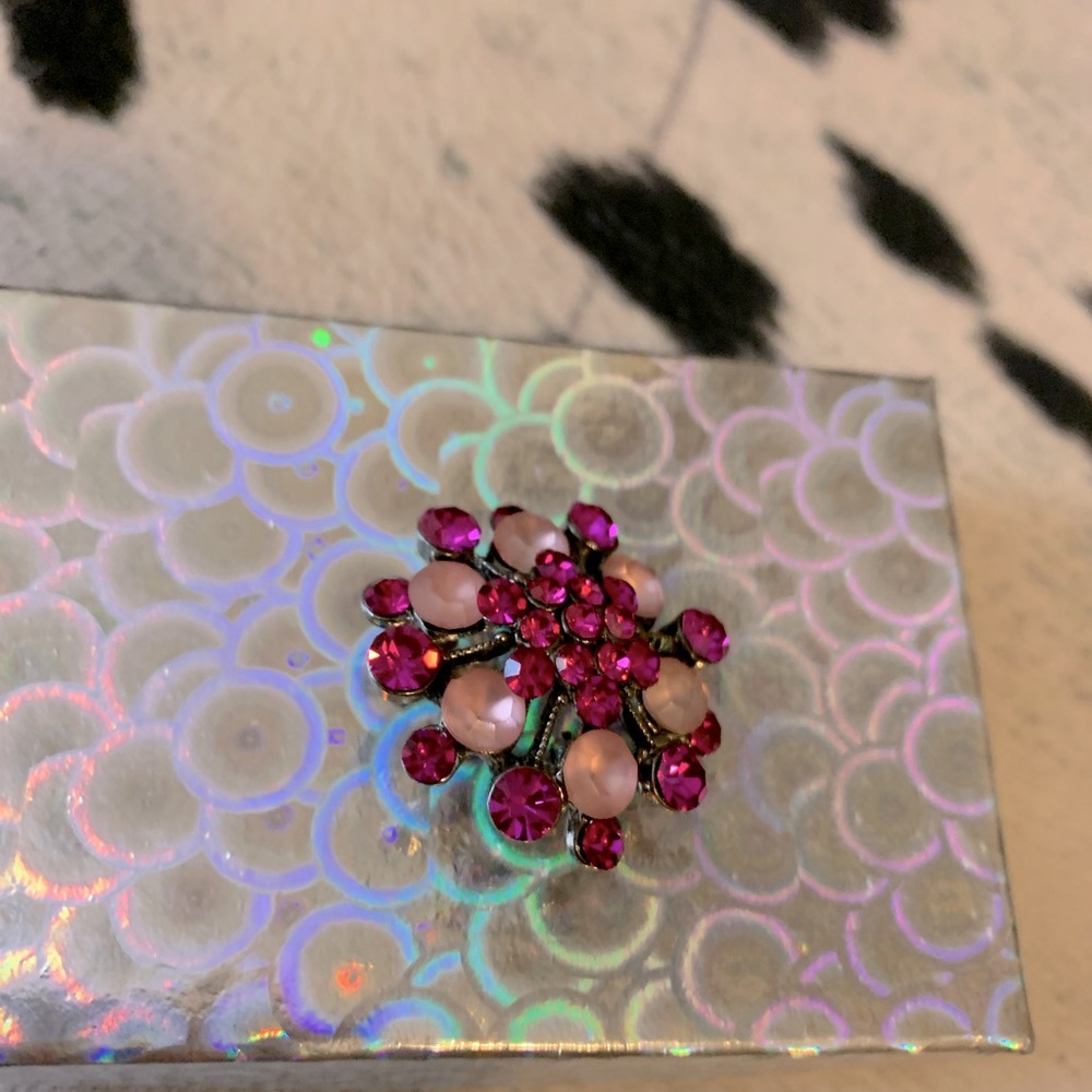 BROOCH FLOWER 🌸 MULTI PINK NWOT